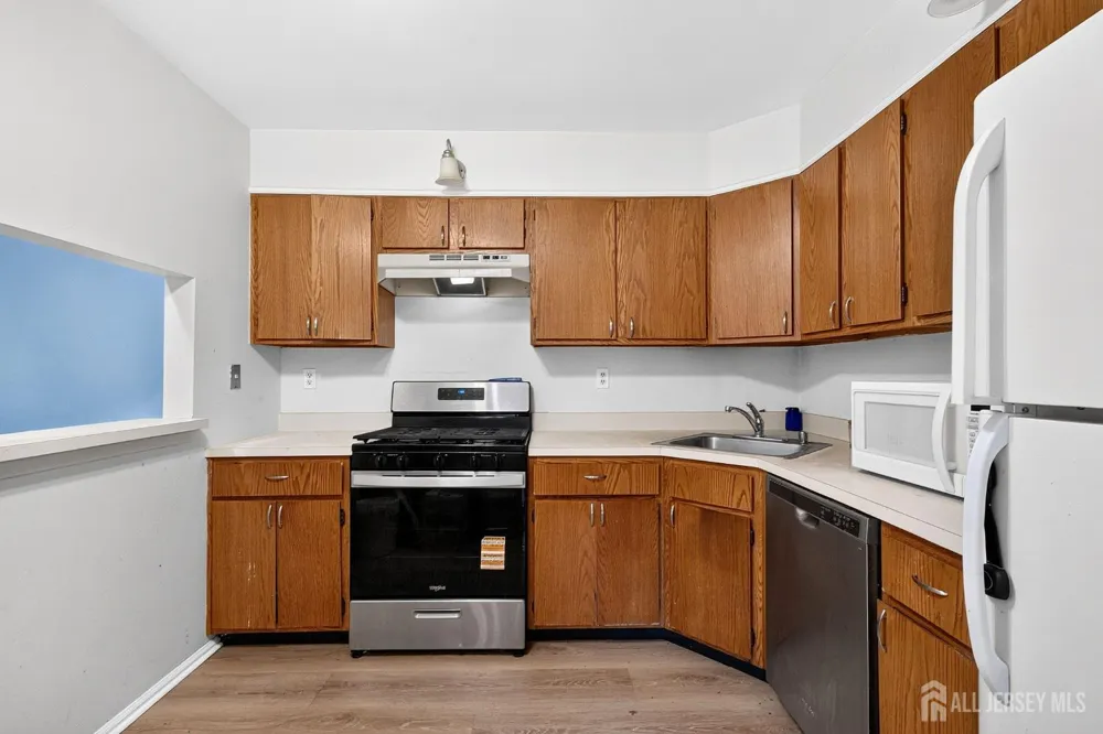 32 Crabapple Lane Franklin Twsp, NJ 08823