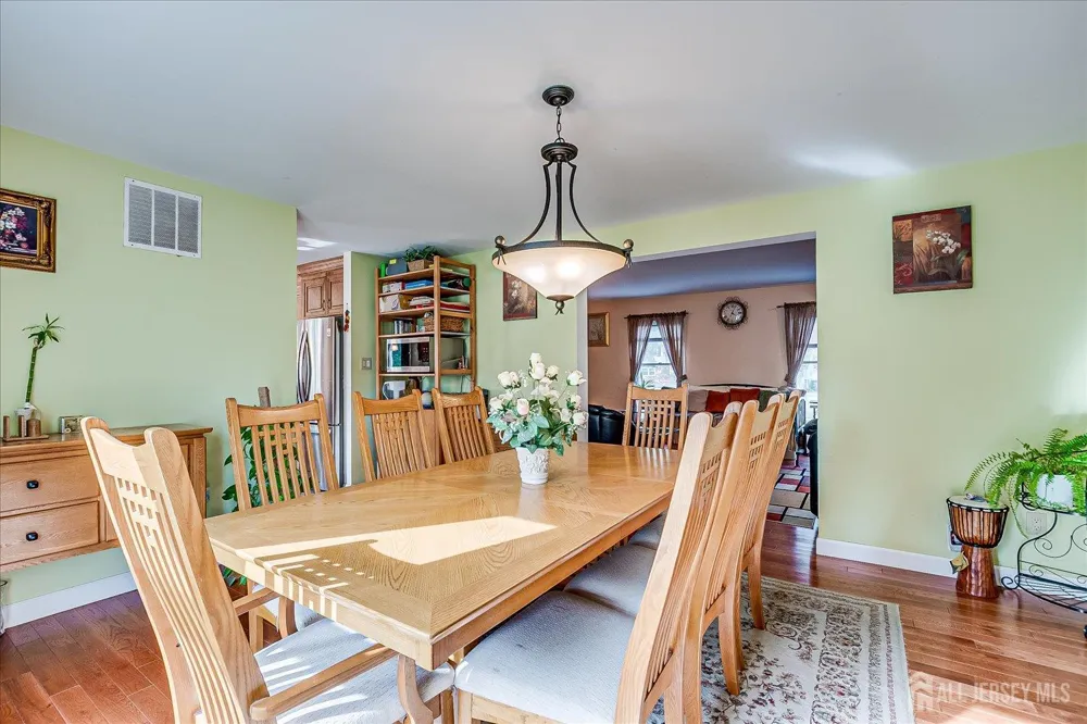 154 Dutton Street Franklin Twsp, NJ 08873