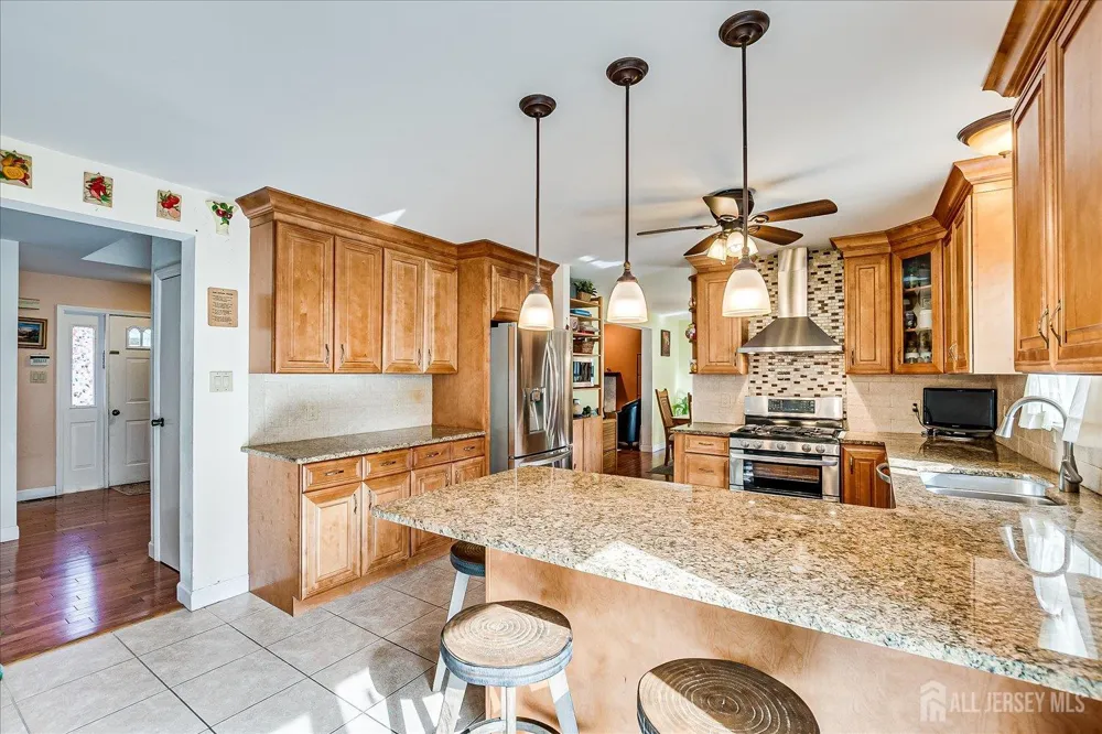 154 Dutton Street Franklin Twsp, NJ 08873