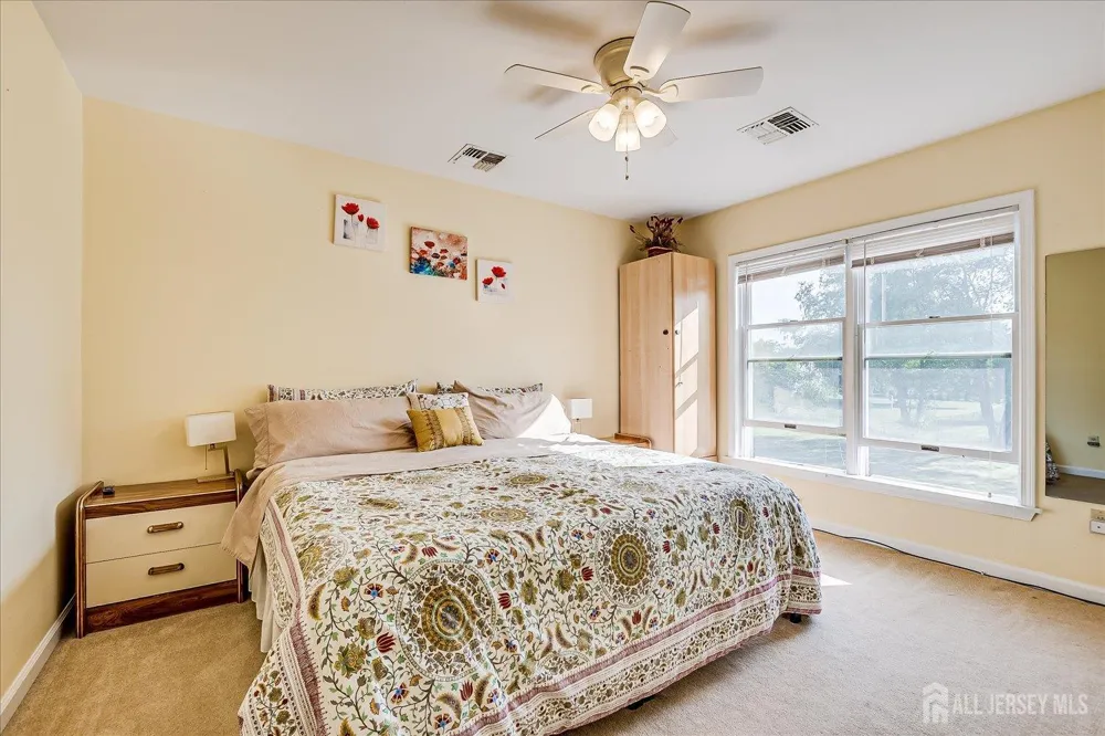 154 Dutton Street Franklin Twsp, NJ 08873