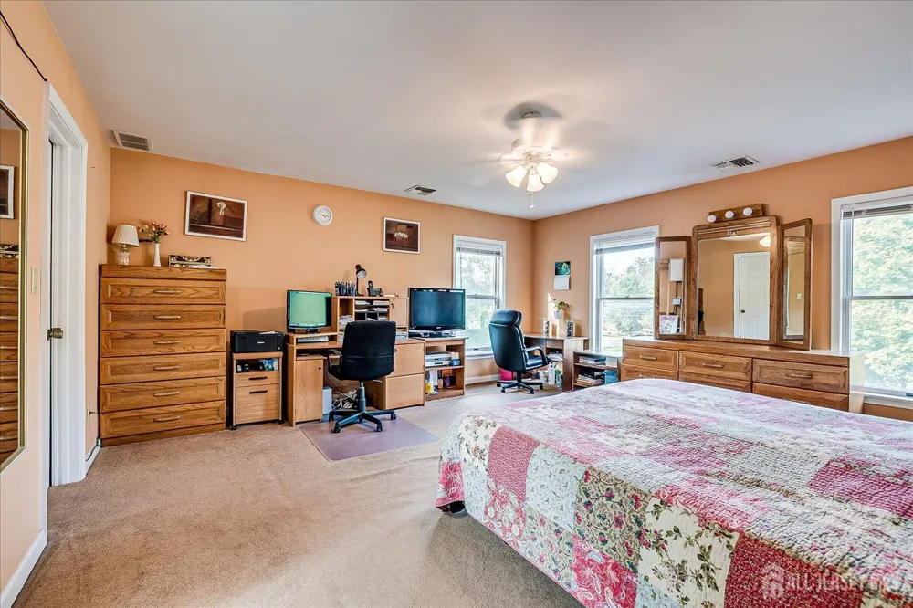 154 Dutton Street Franklin Twsp, NJ 08873