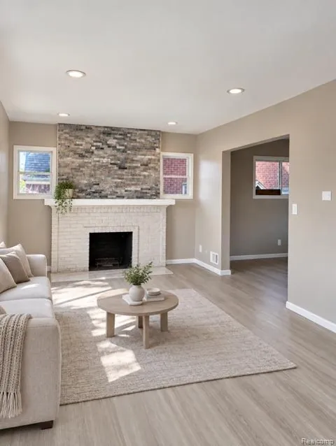 4310 Devonshire Road
