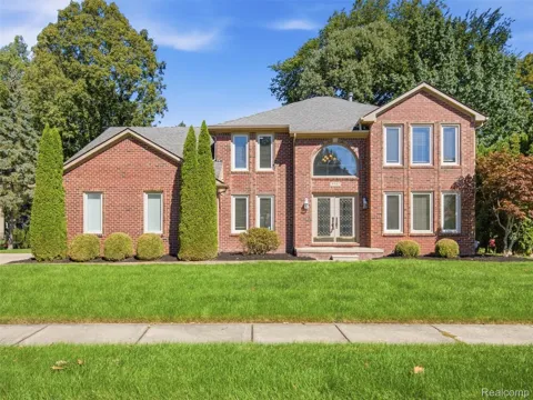 8967 Orchard Drive