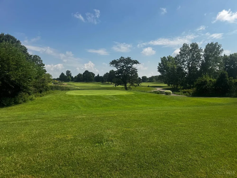8178 Course View Drive Liberty, OH 45069