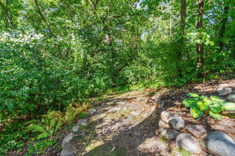 17854 179th Trail W Lakeville, MN 55044