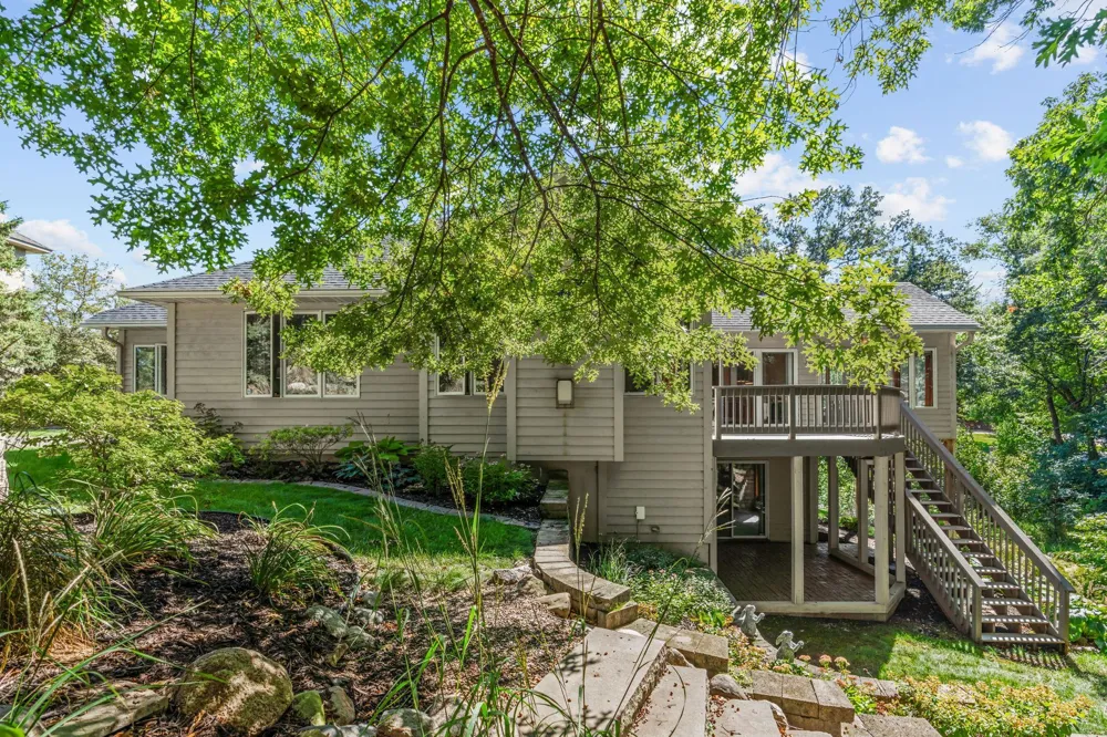 17854 179th Trail W Lakeville, MN 55044