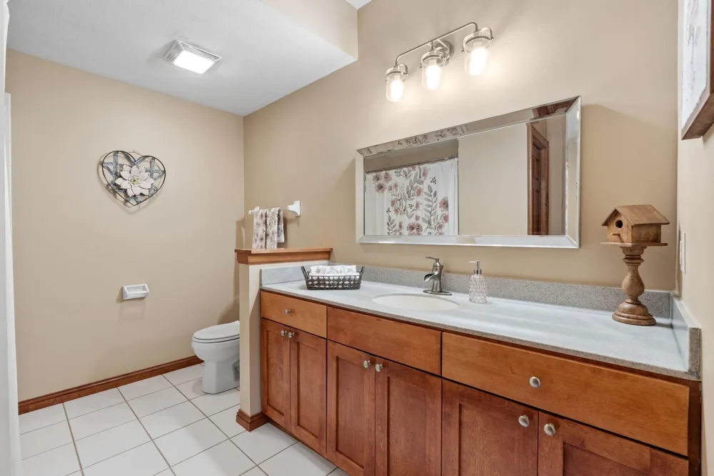 17854 179th Trail W Lakeville, MN 55044