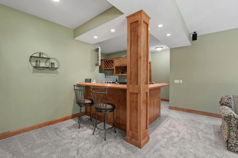17854 179th Trail W Lakeville, MN 55044
