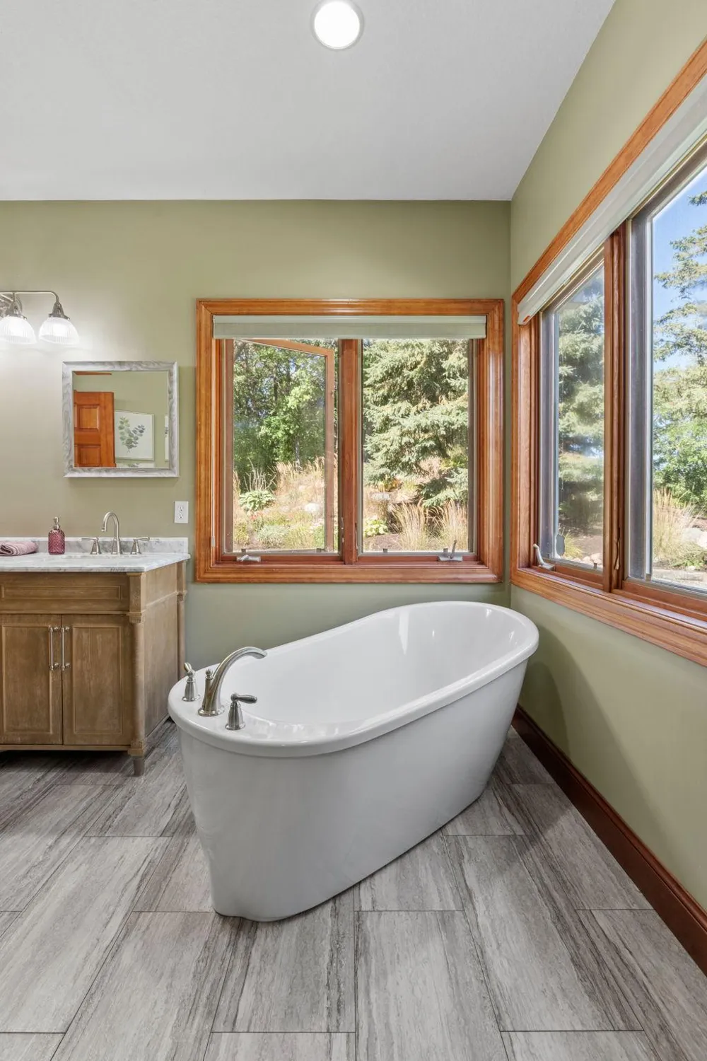 17854 179th Trail W Lakeville, MN 55044