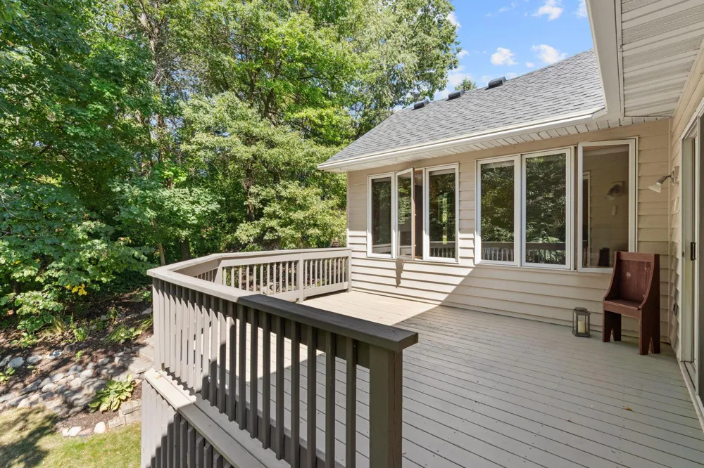17854 179th Trail W Lakeville, MN 55044