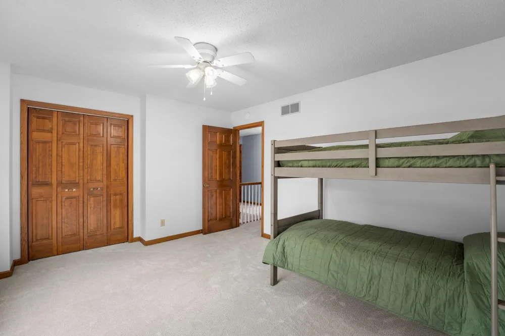 7640 Bowman Court Inver Grove Heights, MN 55076