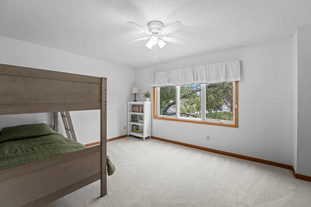 7640 Bowman Court Inver Grove Heights, MN 55076
