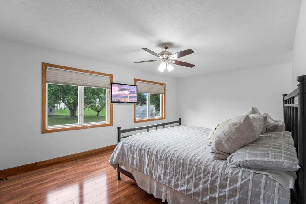 7640 Bowman Court Inver Grove Heights, MN 55076