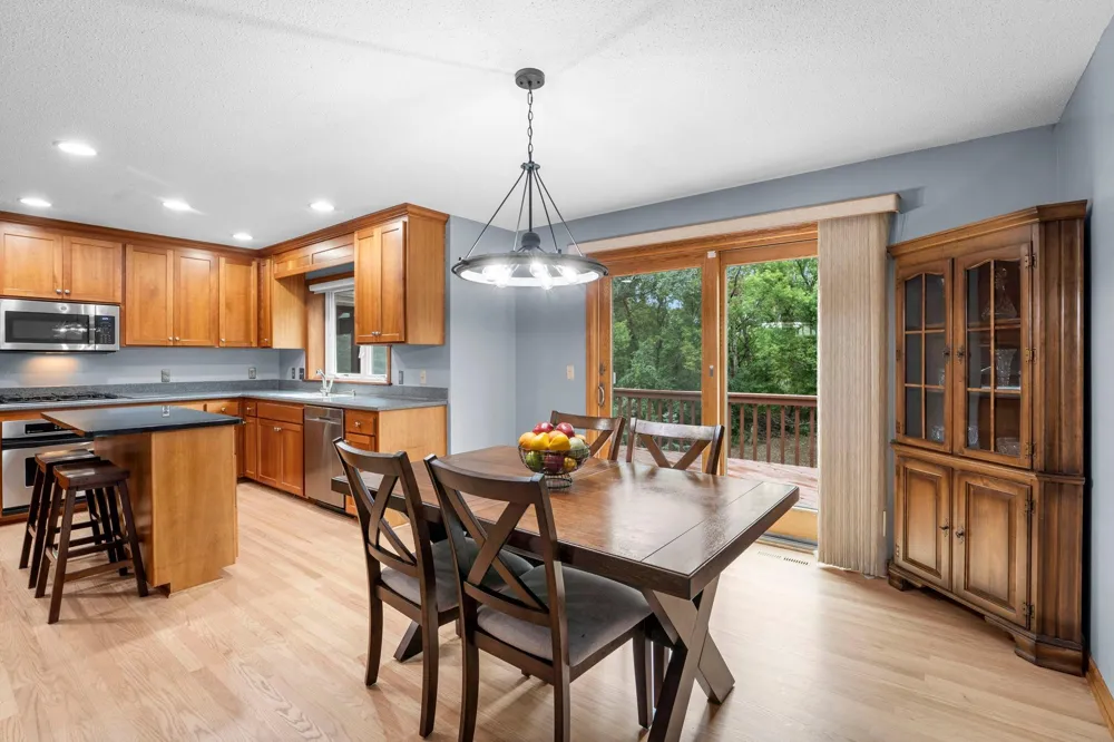 7640 Bowman Court Inver Grove Heights, MN 55076
