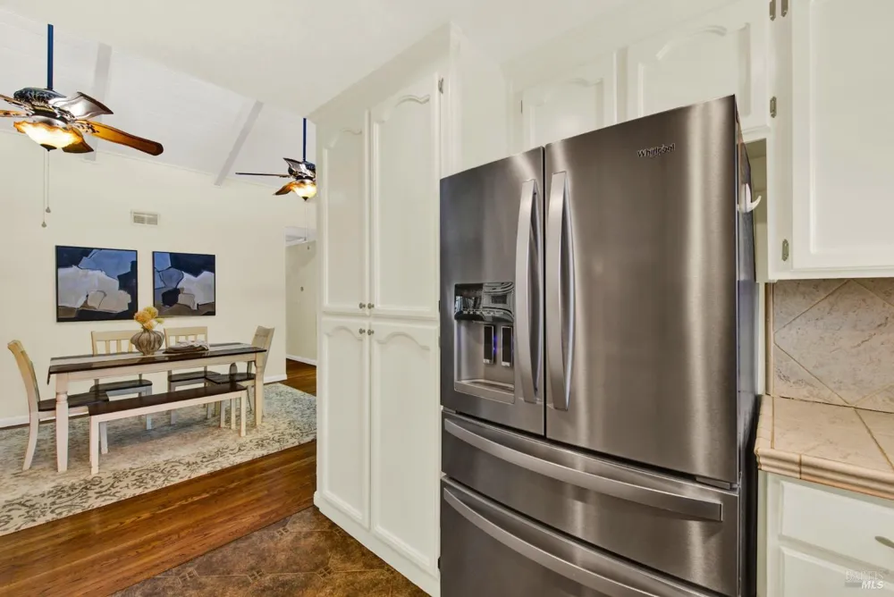 470 Meadowview Drive Vacaville, CA 95688