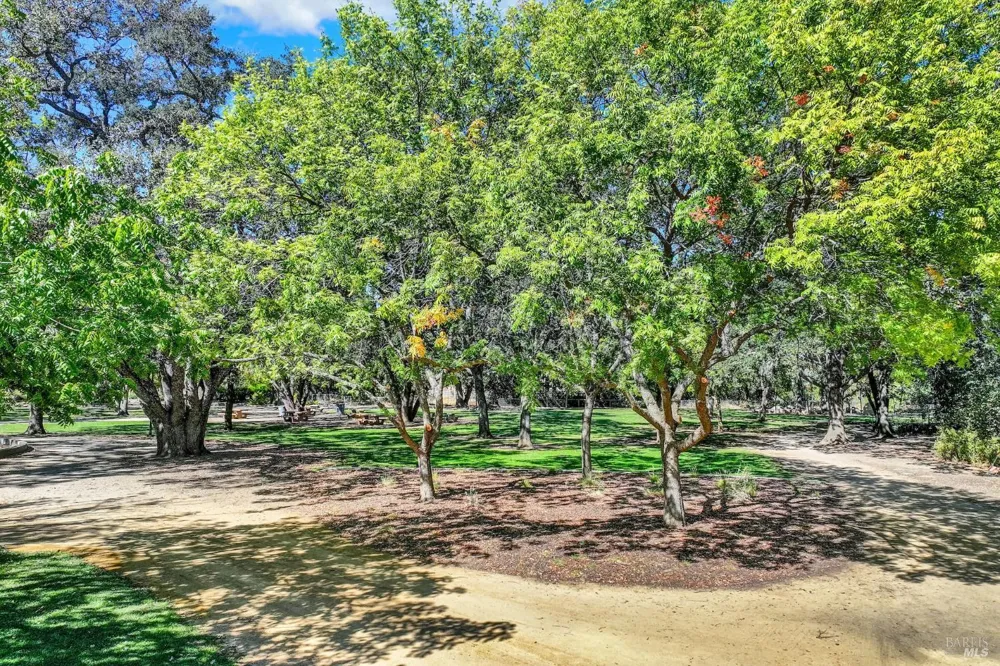 470 Meadowview Drive Vacaville, CA 95688