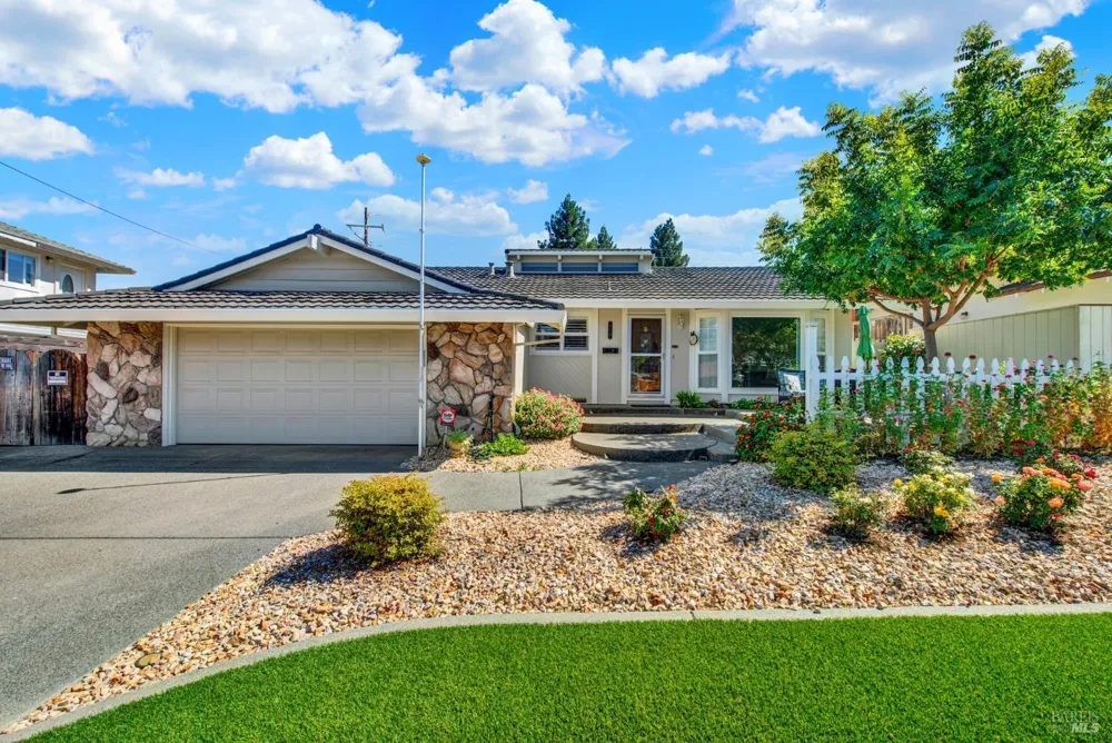 470 Meadowview Drive Vacaville, CA 95688