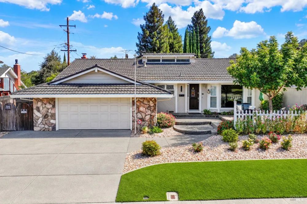 470 Meadowview Drive Vacaville, CA 95688