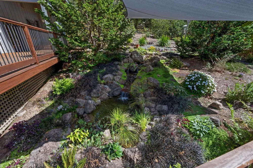 12300 Elliott Lane Sebastopol, CA 95472