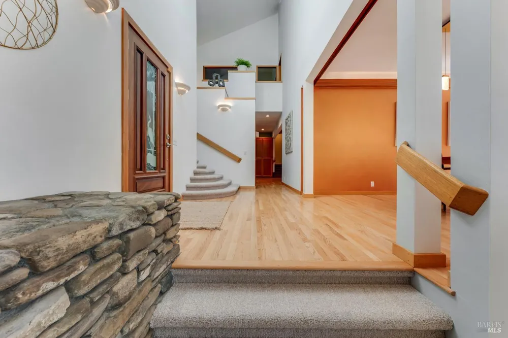 12300 Elliott Lane Sebastopol, CA 95472