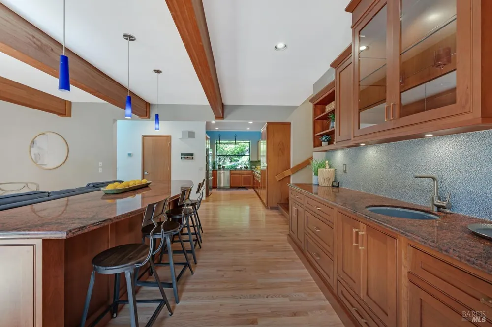 12300 Elliott Lane Sebastopol, CA 95472