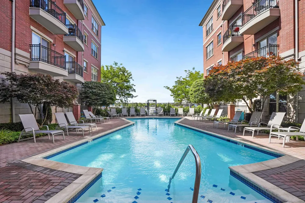 15 WARREN ST Jersey City, NJ 07302