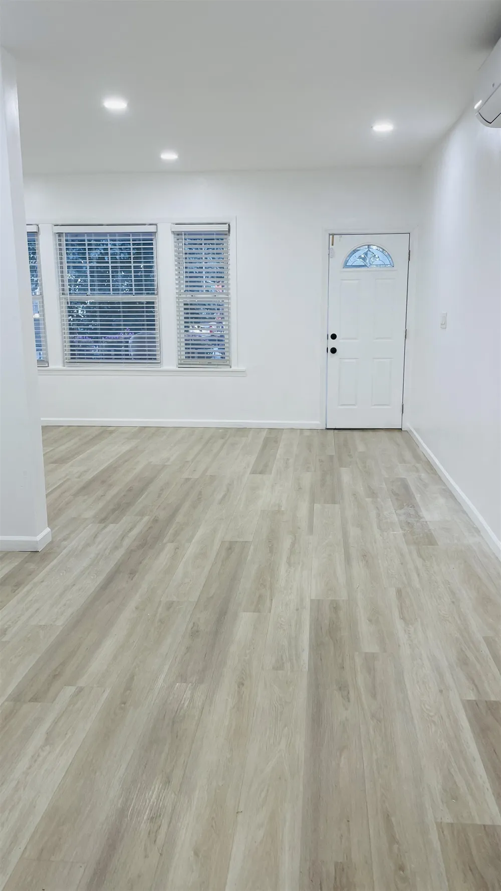 22 WEST 35TH ST Bayonne, NJ 07002