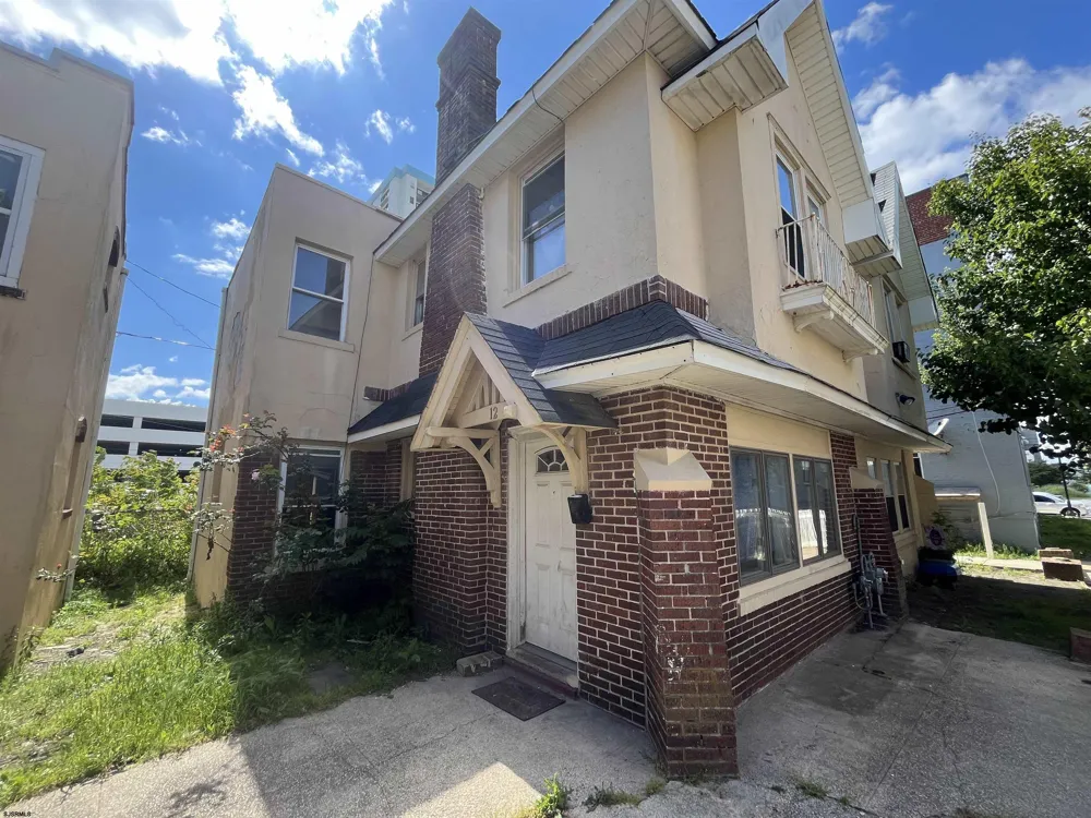 12 Belle Haven Ct Atlantic City, NJ 08401