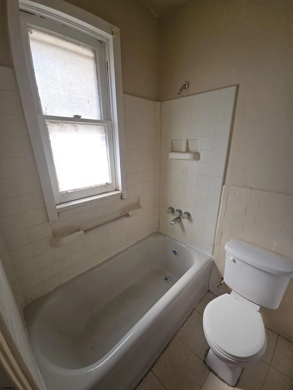 12 Belle Haven Ct Atlantic City, NJ 08401
