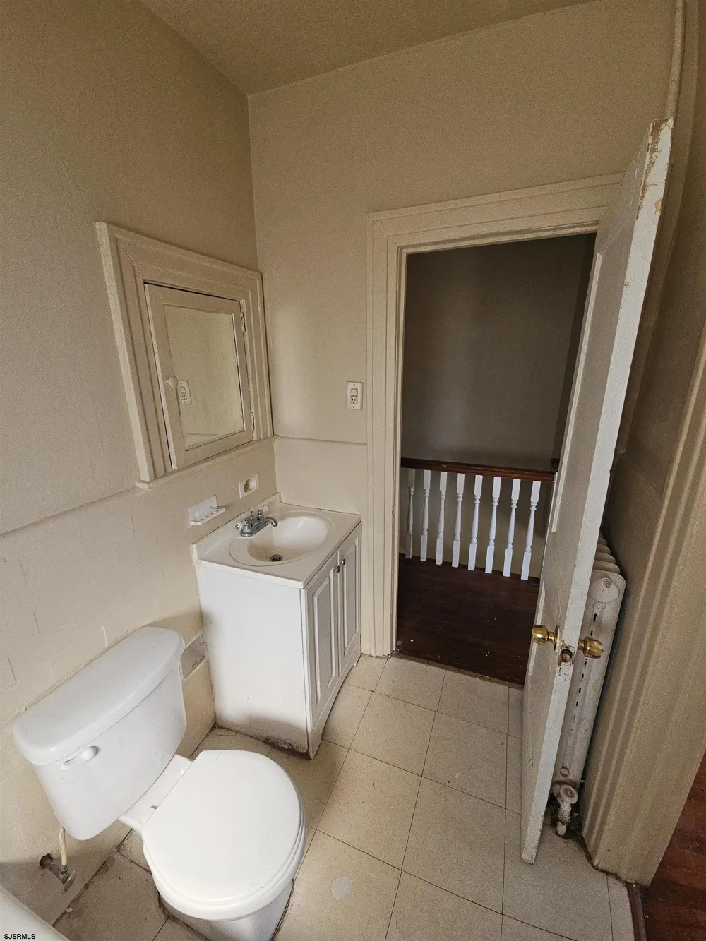 12 Belle Haven Ct Atlantic City, NJ 08401