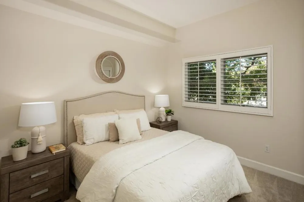1 W Edith Avenue #D226 Los Altos, CA 94022