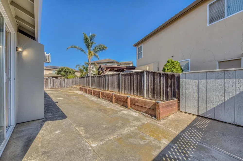 427 Chardonnay Drive Salinas, CA 93906