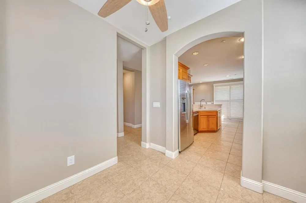 427 Chardonnay Drive Salinas, CA 93906