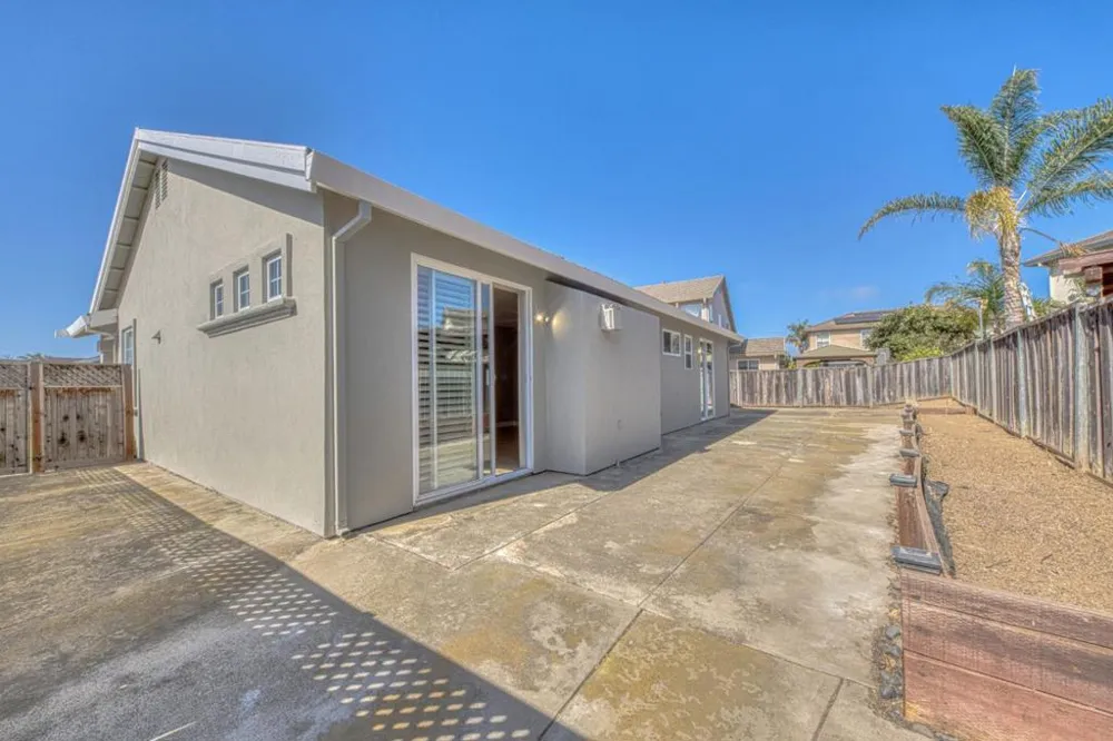 427 Chardonnay Drive Salinas, CA 93906