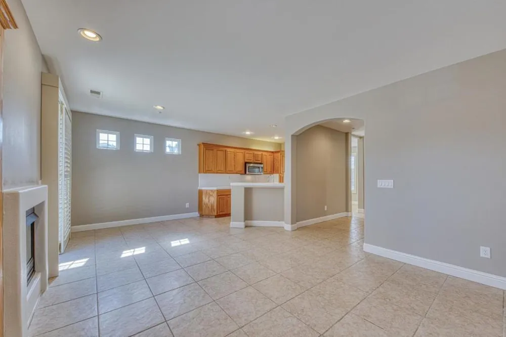 427 Chardonnay Drive Salinas, CA 93906