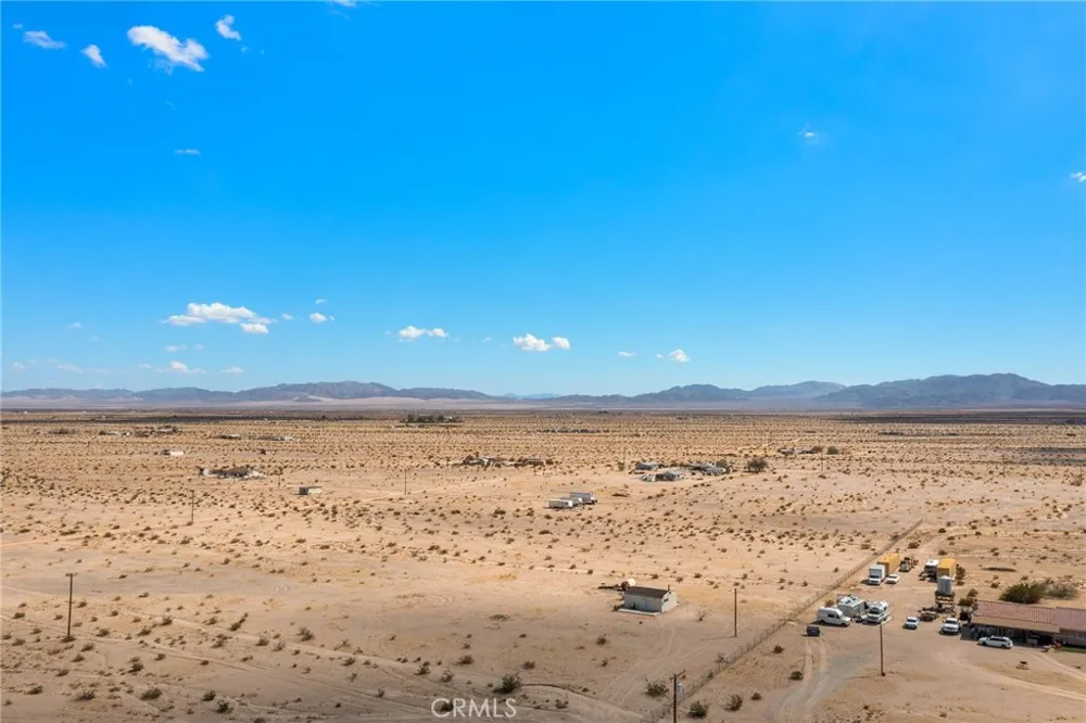 82229 Raven Roost 29 Palms, CA 92277