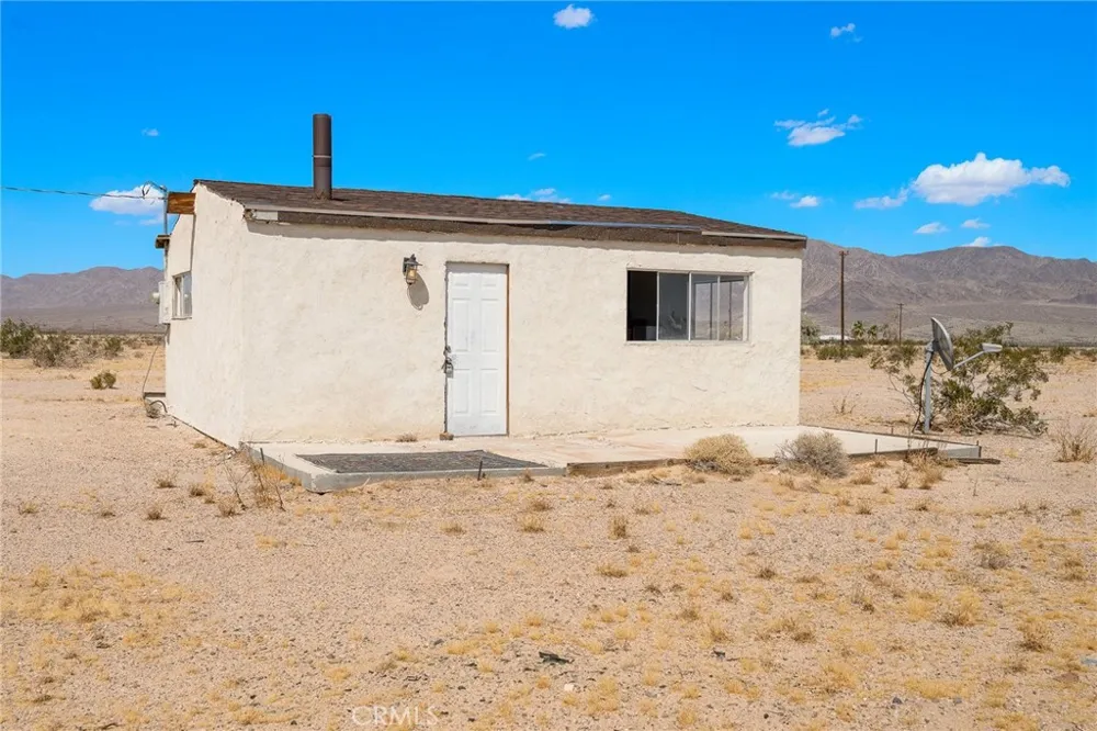 82229 Raven Roost 29 Palms, CA 92277
