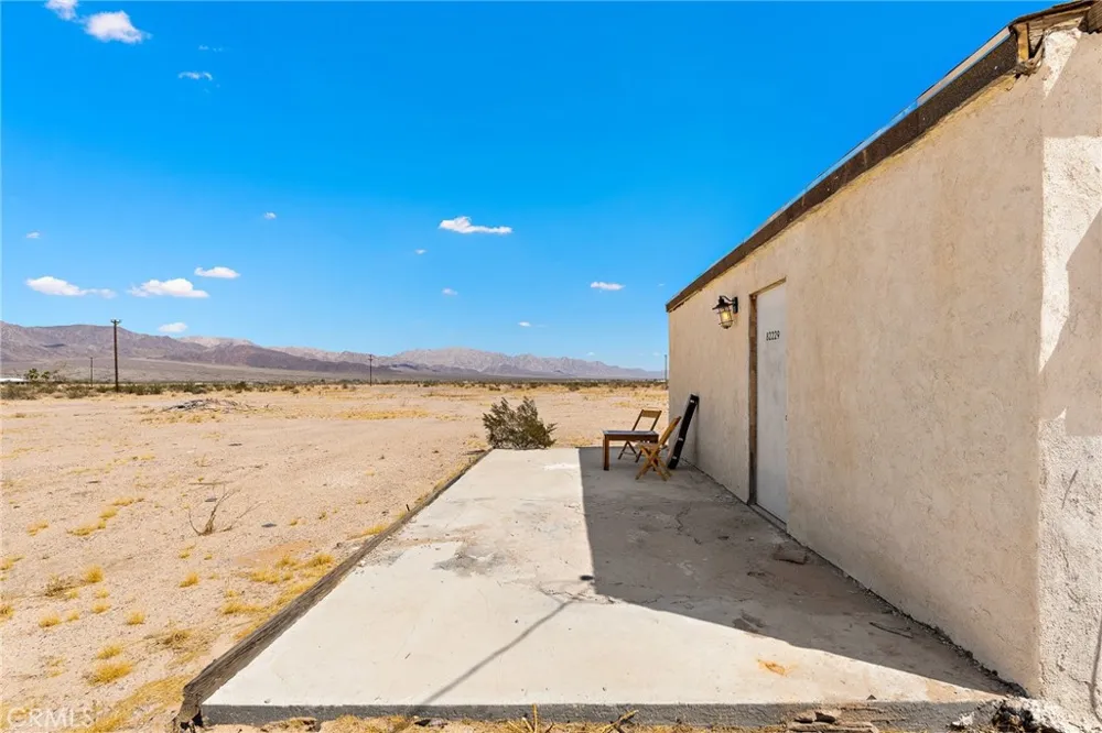 82229 Raven Roost 29 Palms, CA 92277