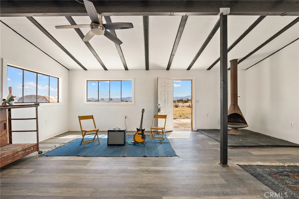 82229 Raven Roost 29 Palms, CA 92277