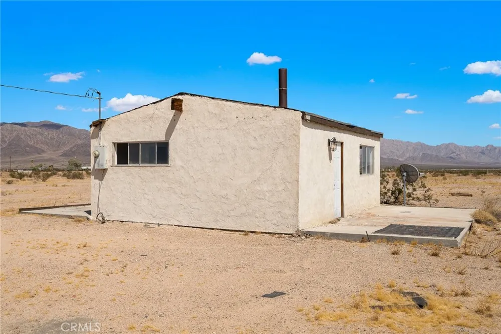 82229 Raven Roost 29 Palms, CA 92277