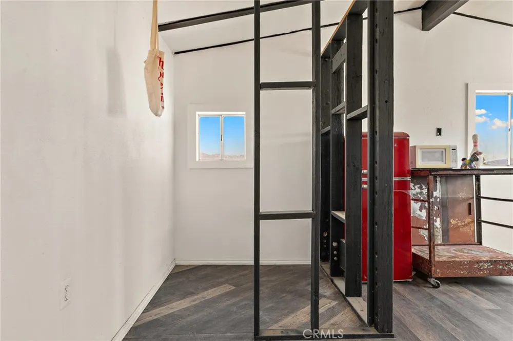 82229 Raven Roost 29 Palms, CA 92277