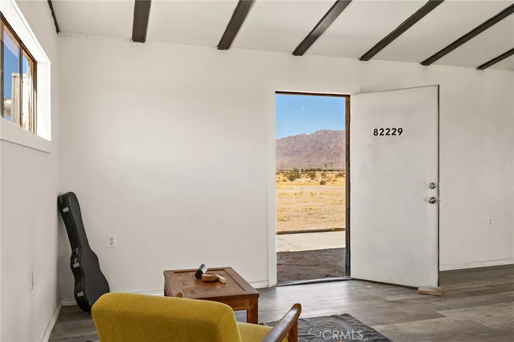 82229 Raven Roost 29 Palms, CA 92277