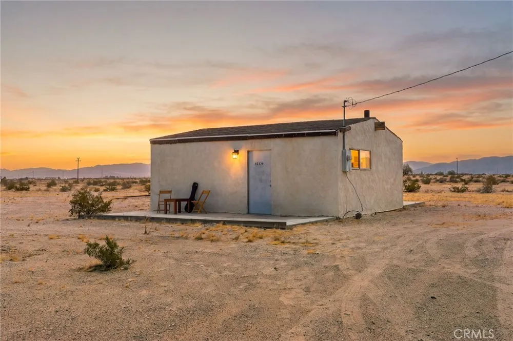 82229 Raven Roost 29 Palms, CA 92277