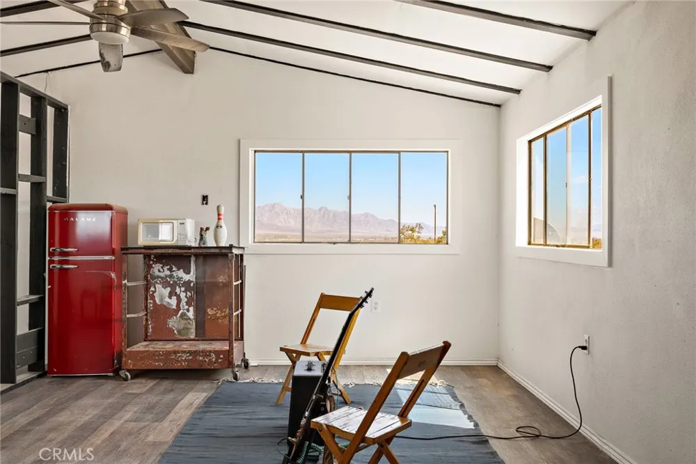 82229 Raven Roost 29 Palms, CA 92277