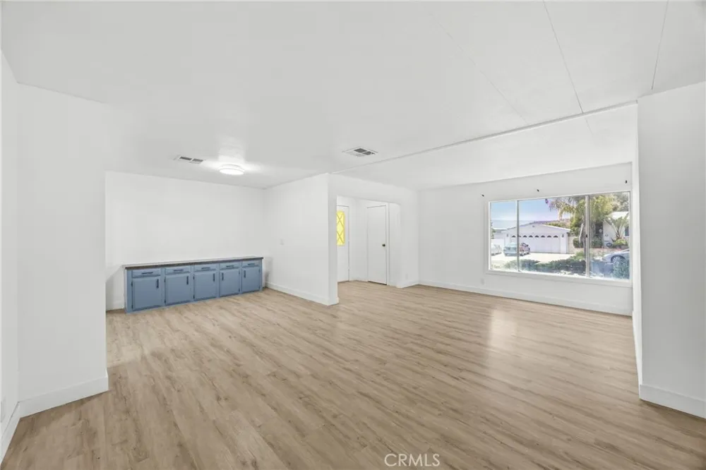 24040 Wheatfield Wildomar, CA 92595