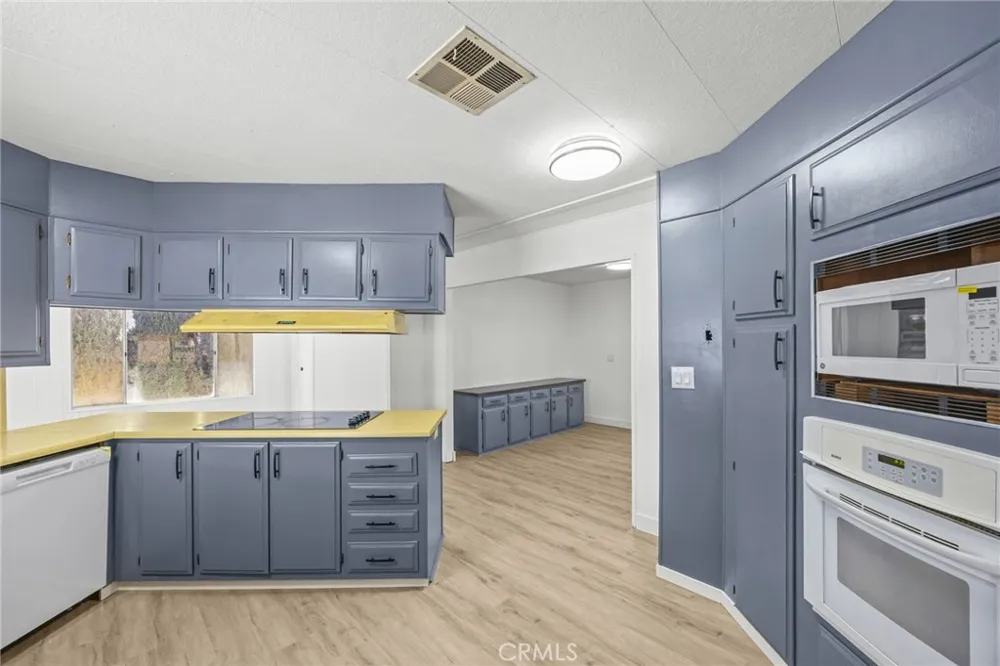 24040 Wheatfield Wildomar, CA 92595