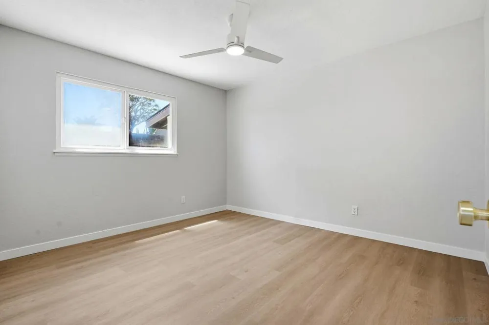 6228 Calle Pavana San Diego, CA 92139