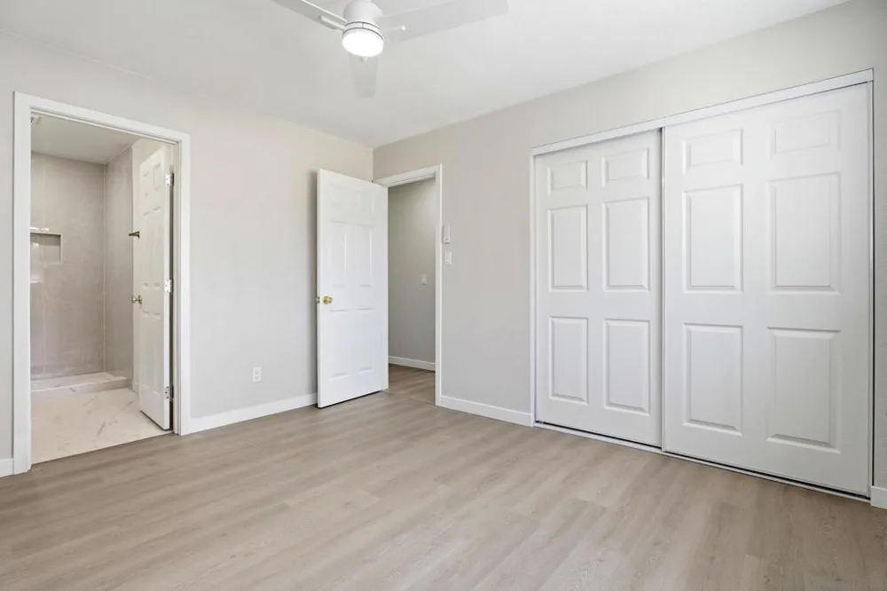 6228 Calle Pavana San Diego, CA 92139