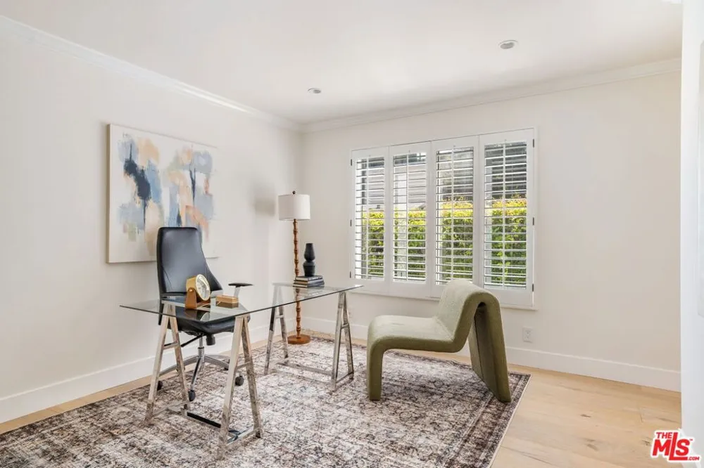 967 Hammond Street #5 West Hollywood, CA 90069
