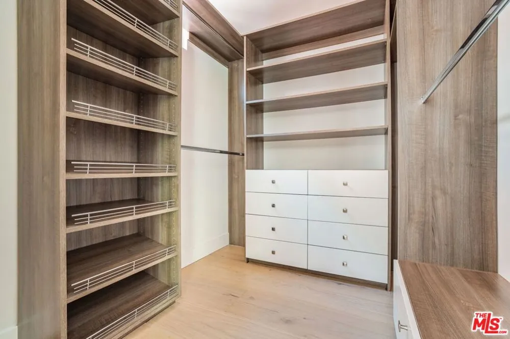 967 Hammond Street #5 West Hollywood, CA 90069